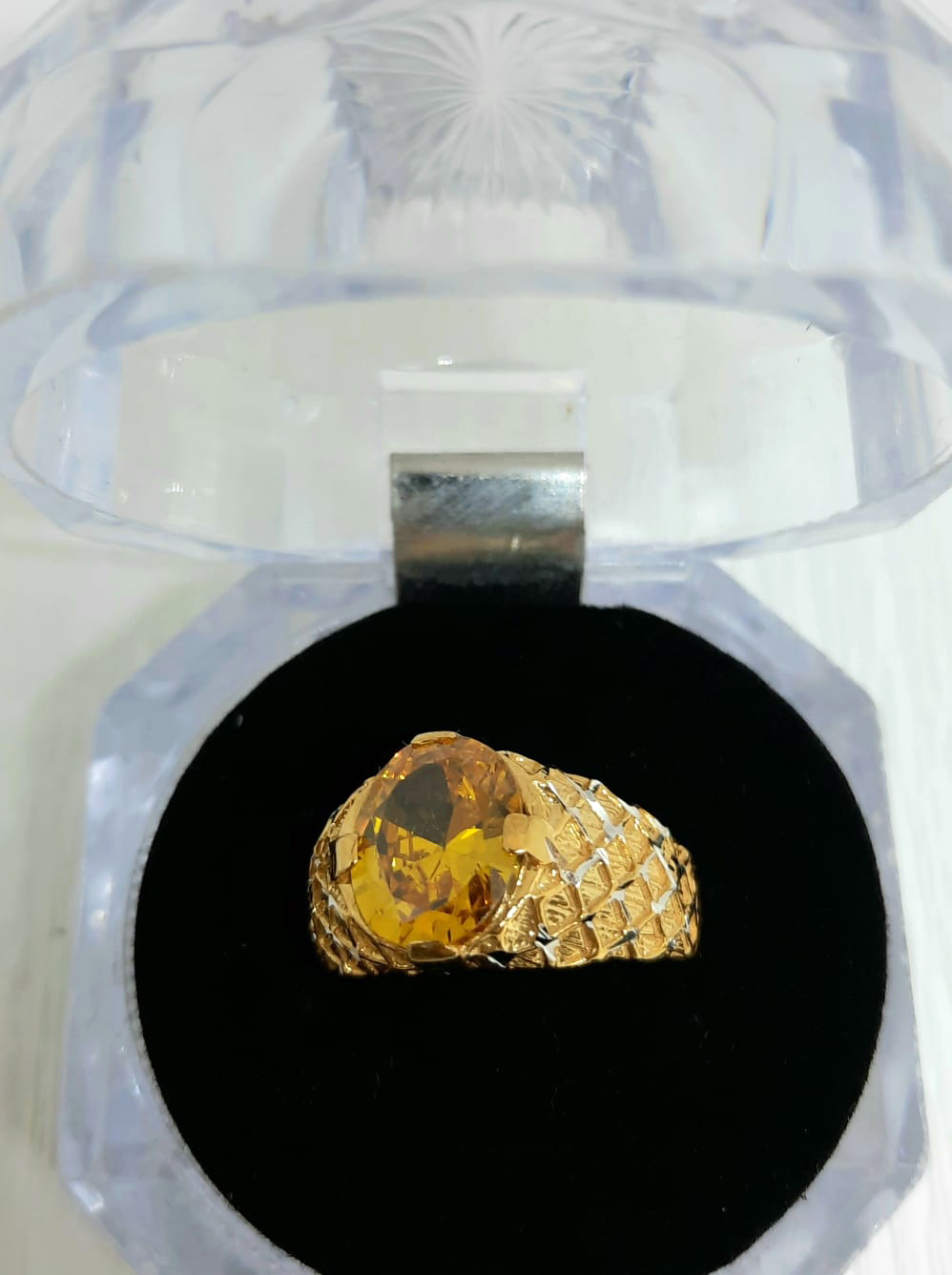 Gold Gent Ring